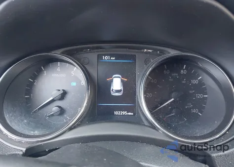 2018 Nissan Rogue S z USA, uszkodzony, nr VIN 5N1AT2MTXJC791452